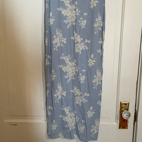 Reformation Reverie Floral Maxi Back Slit Dress size 0 - Picture 7 of 14